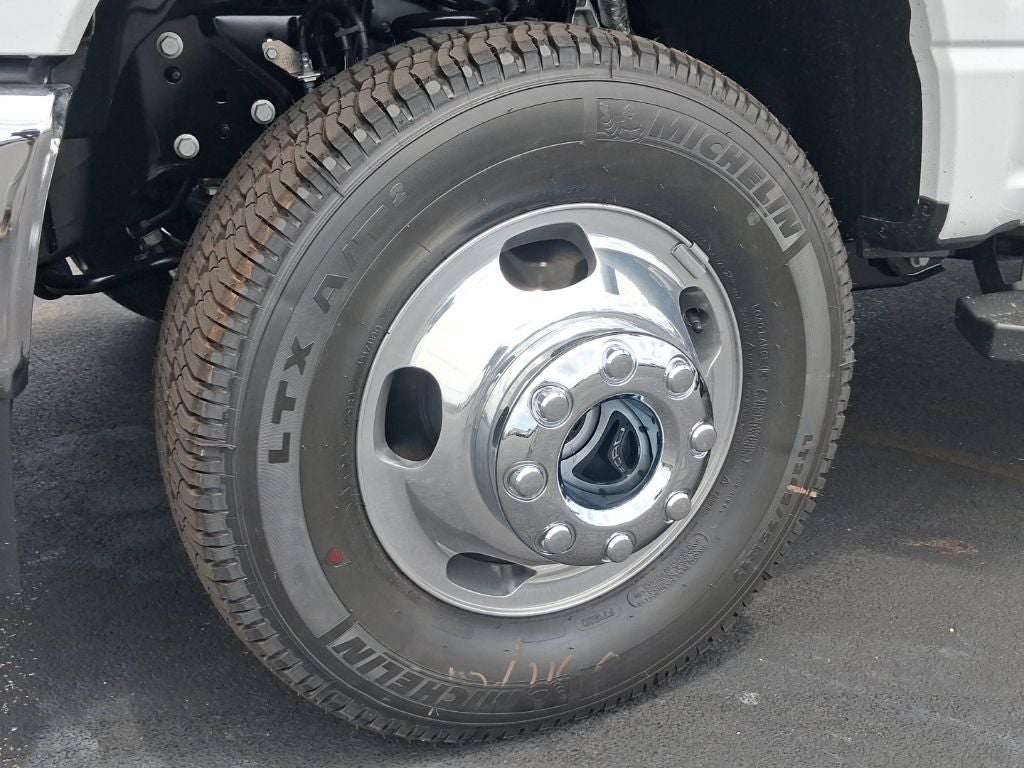 2026 Ford F-350SD Lariat DRW