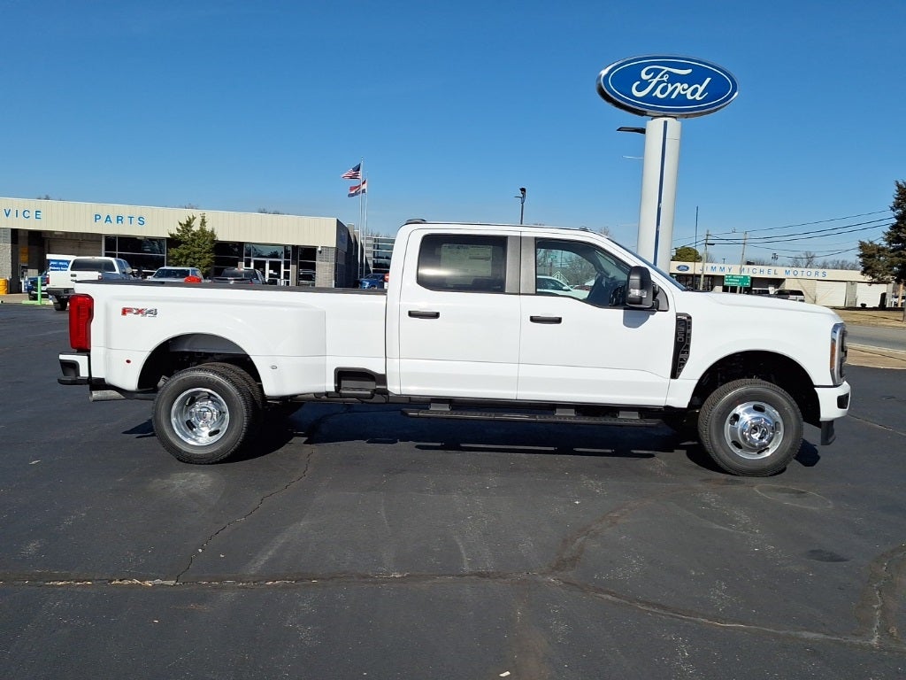 2026 Ford Super Duty F-350® XL