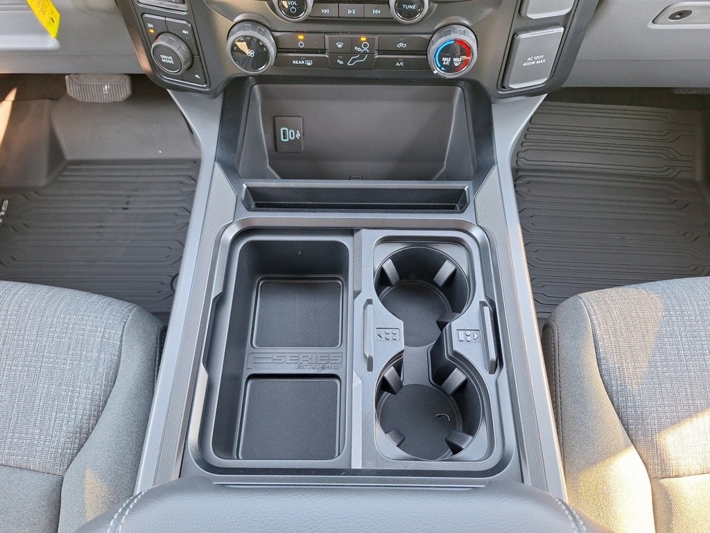 2026 Ford Super Duty F-350® XLT