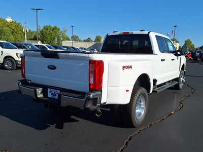 2026 Ford Super Duty F-350® XLT