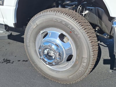 2026 Ford Super Duty F-350® XLT