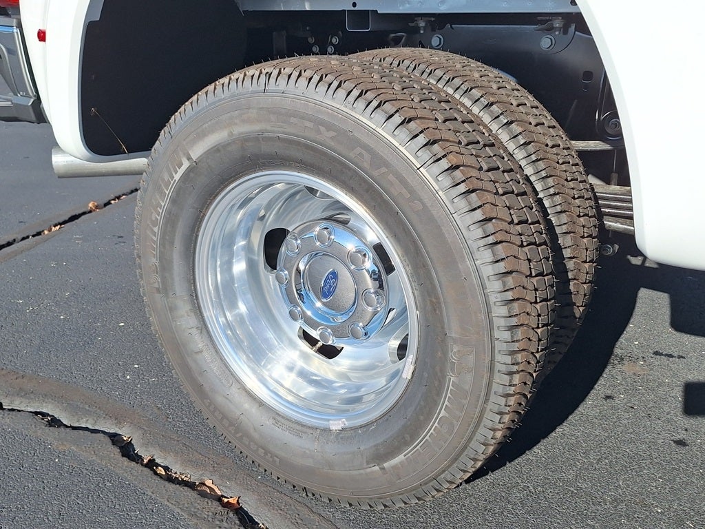 2026 Ford Super Duty F-350® XLT