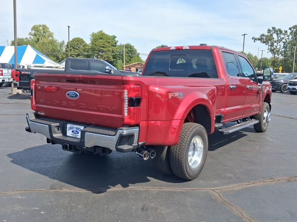 2026 Ford F-350SD Lariat DRW