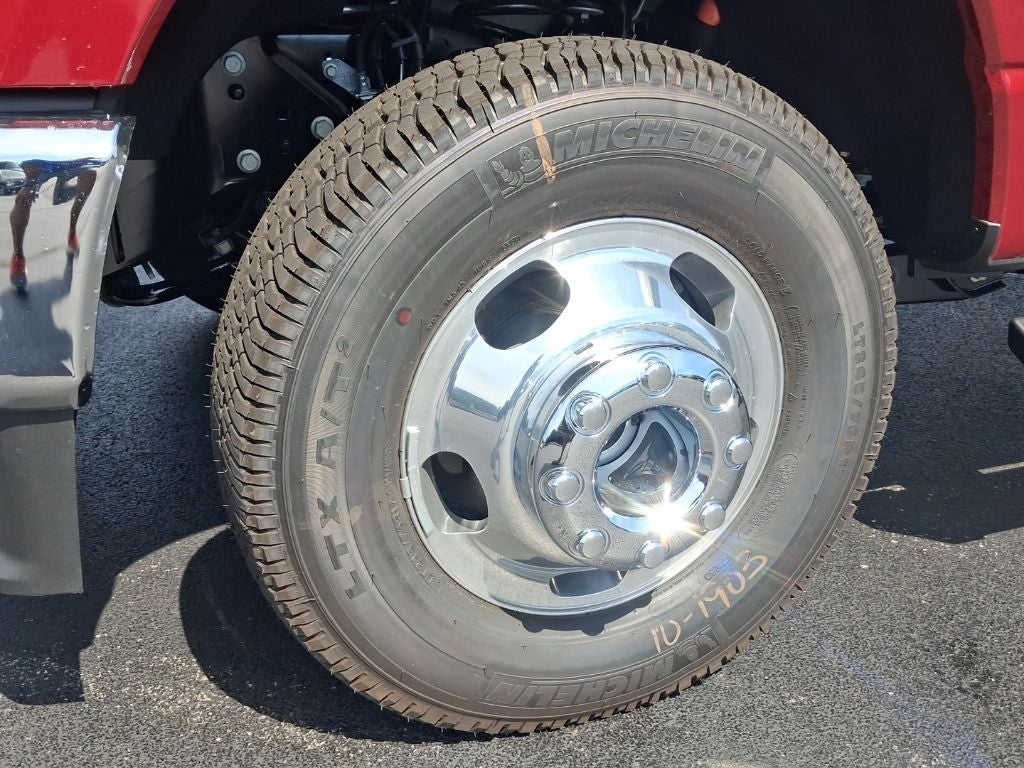 2026 Ford F-350SD Lariat DRW