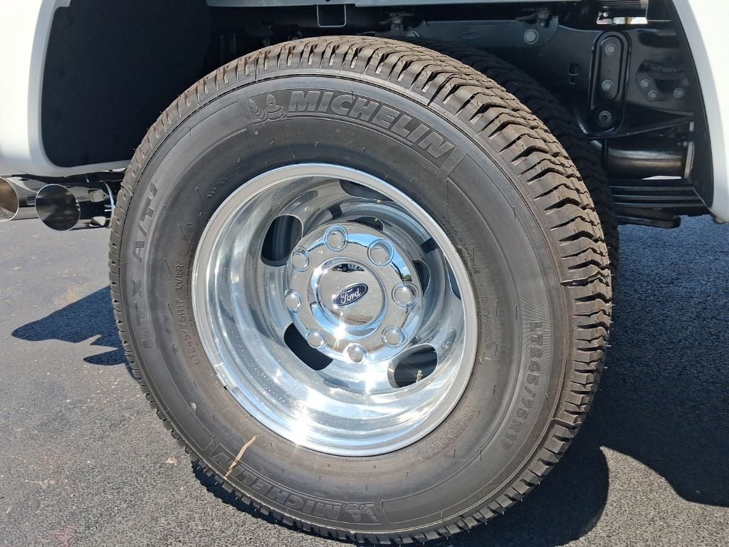 2026 Ford F-350SD Lariat DRW