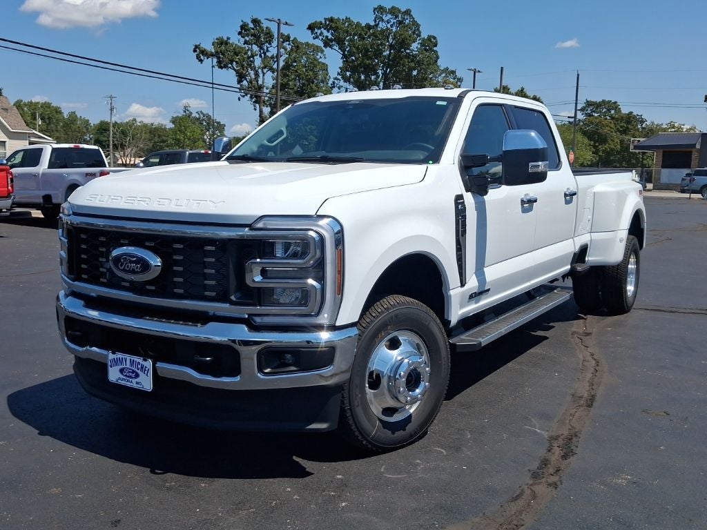 2026 Ford F-350SD Lariat DRW