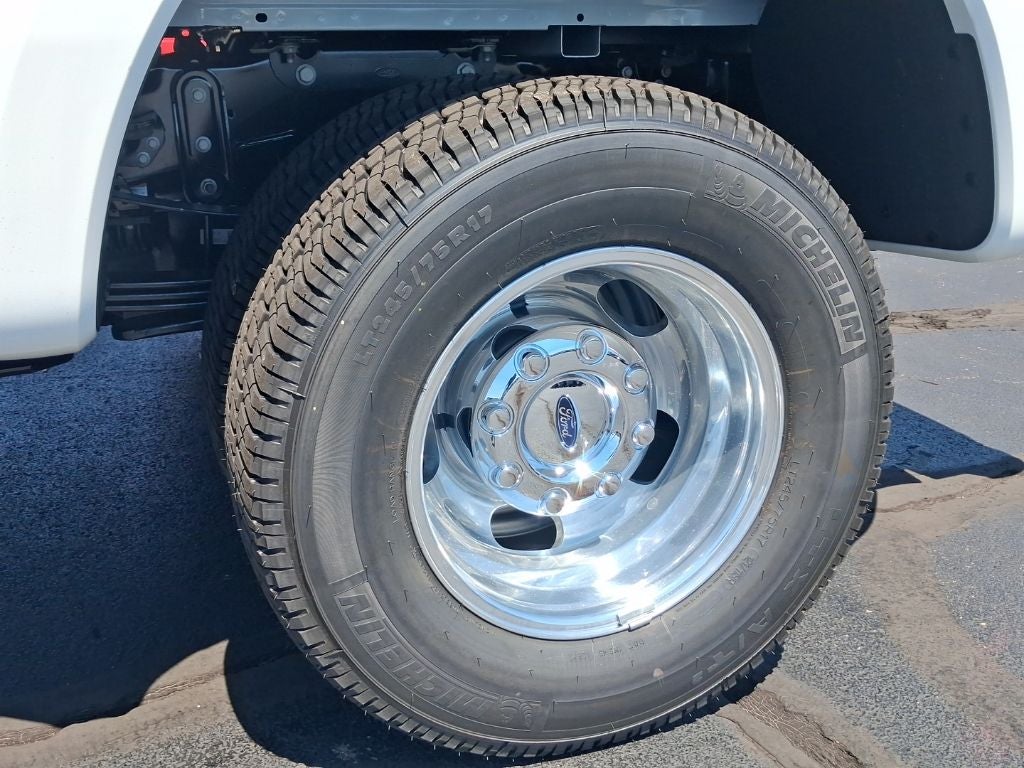 2026 Ford F-350SD Lariat DRW