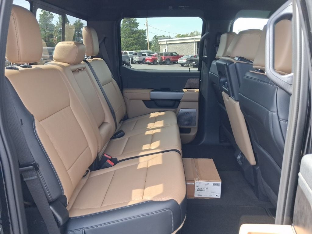 2026 Ford F-350SD Lariat DRW