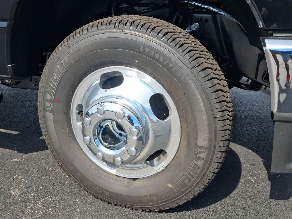 2026 Ford F-350SD Lariat DRW
