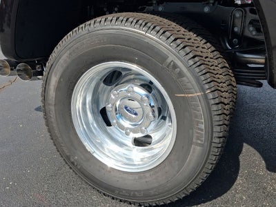 2026 Ford F-350SD Lariat DRW
