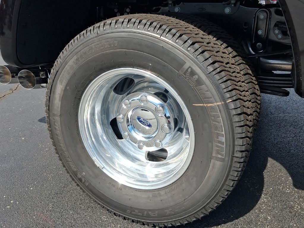 2026 Ford F-350SD Lariat DRW