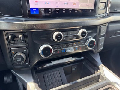 2024 Ford F-350SD Lariat DRW