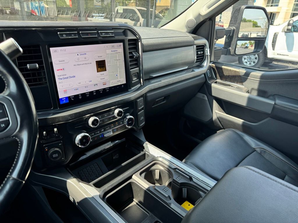 2024 Ford F-350SD Lariat DRW