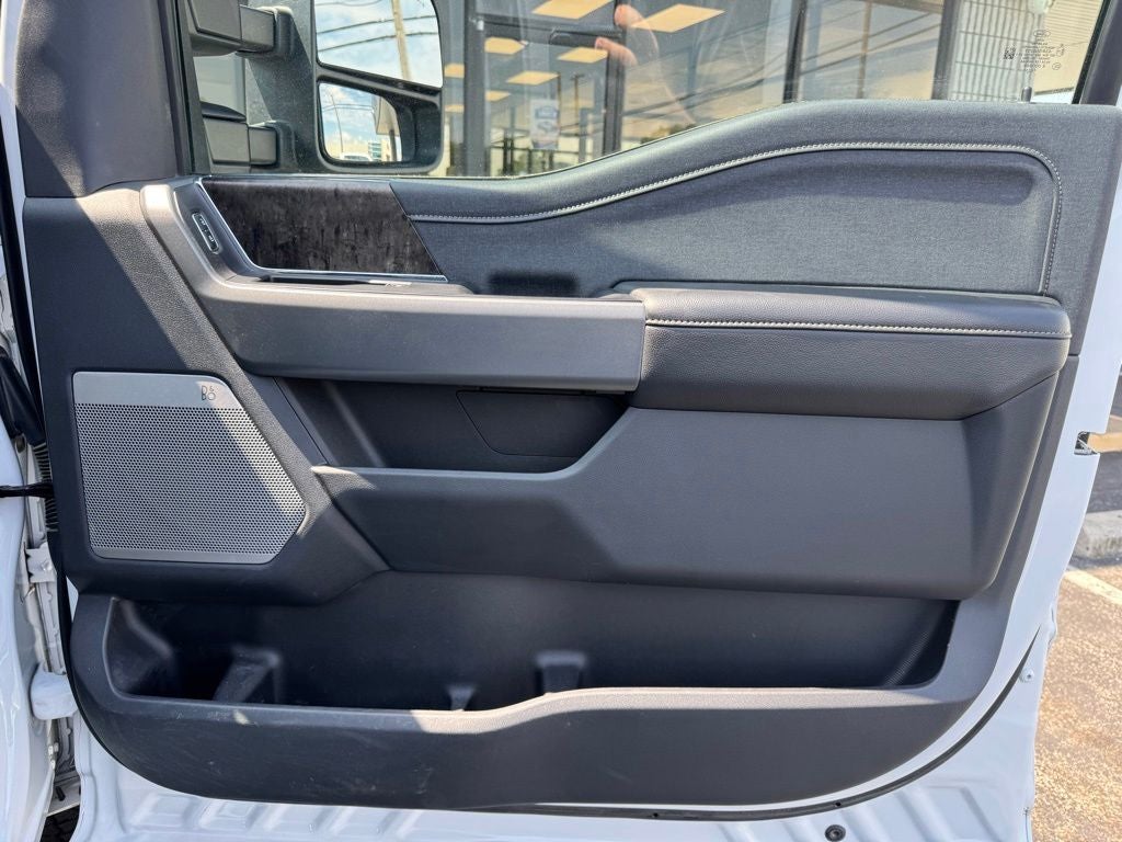2024 Ford F-350SD Lariat DRW