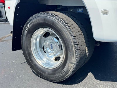 2024 Ford F-350SD Lariat DRW