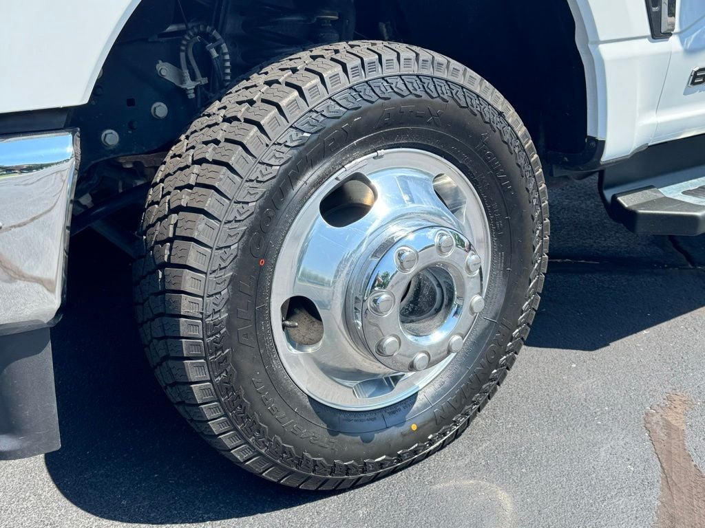 2024 Ford F-350SD Lariat DRW