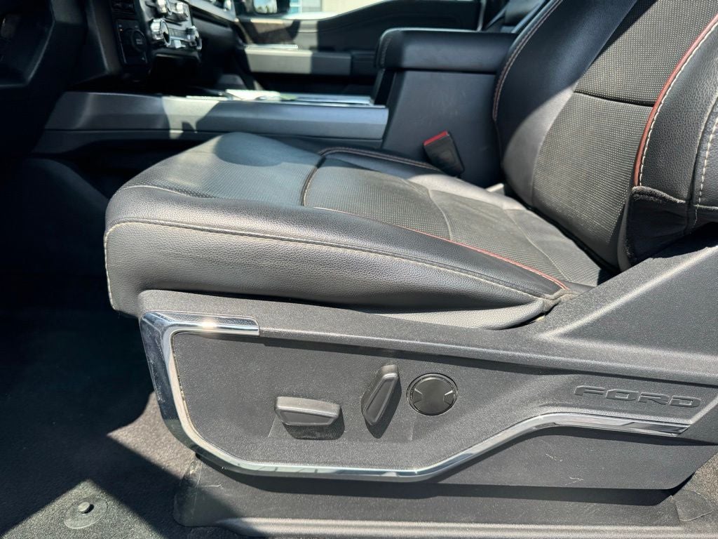 2024 Ford F-350SD Lariat DRW