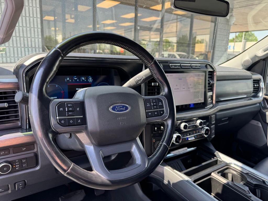 2024 Ford F-350SD Lariat DRW