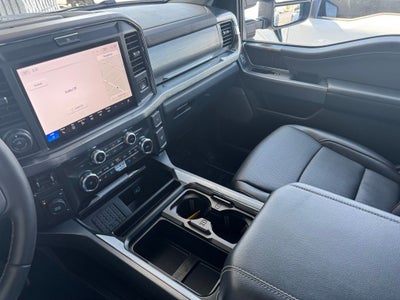 2025 Ford F-450SD Lariat DRW