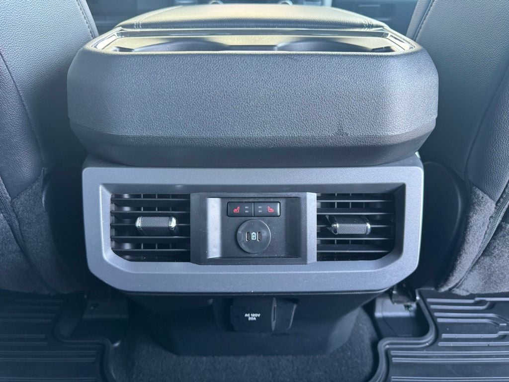 2025 Ford F-450SD Lariat DRW