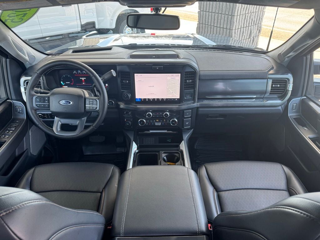 2025 Ford F-450SD Lariat DRW