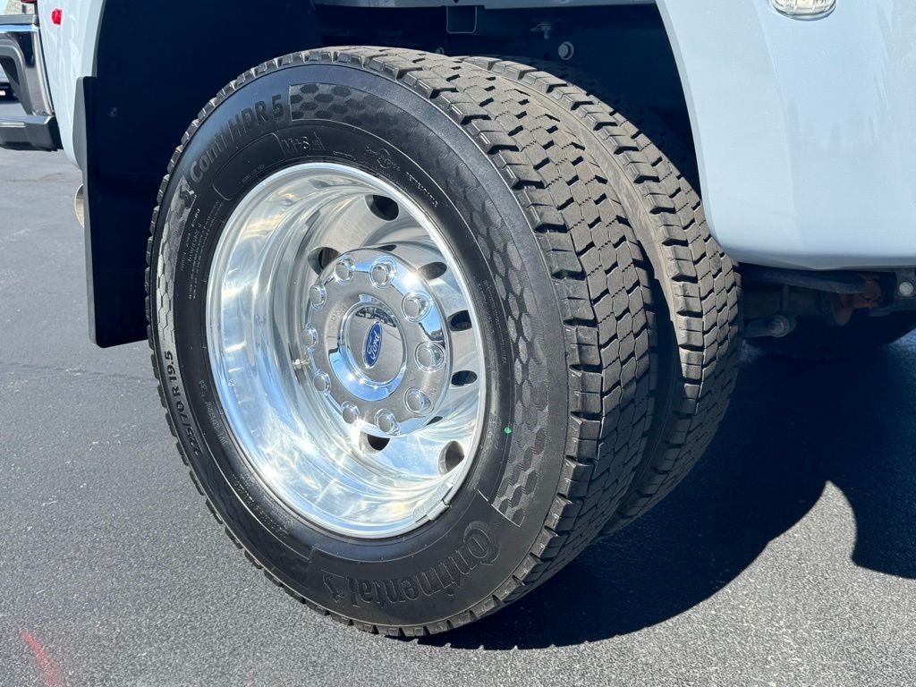 2025 Ford F-450SD Lariat DRW