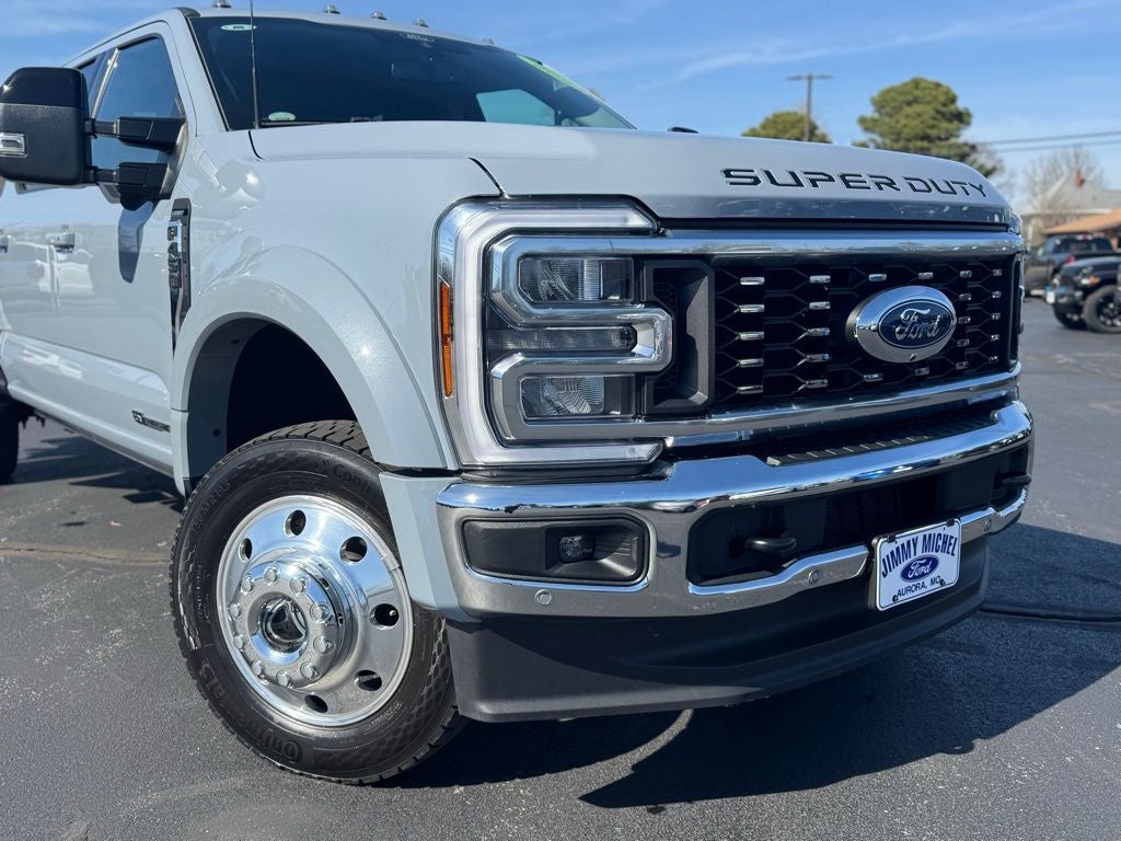 2025 Ford F-450SD Lariat DRW