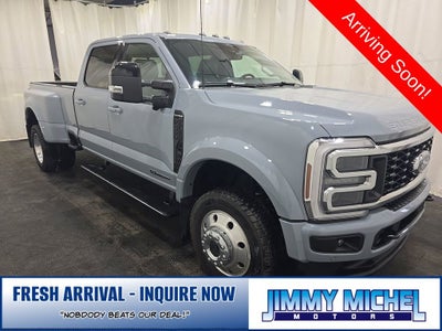 2025 Ford F-450SD Platinum