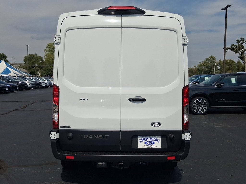 2027 Ford Transit-250 Base