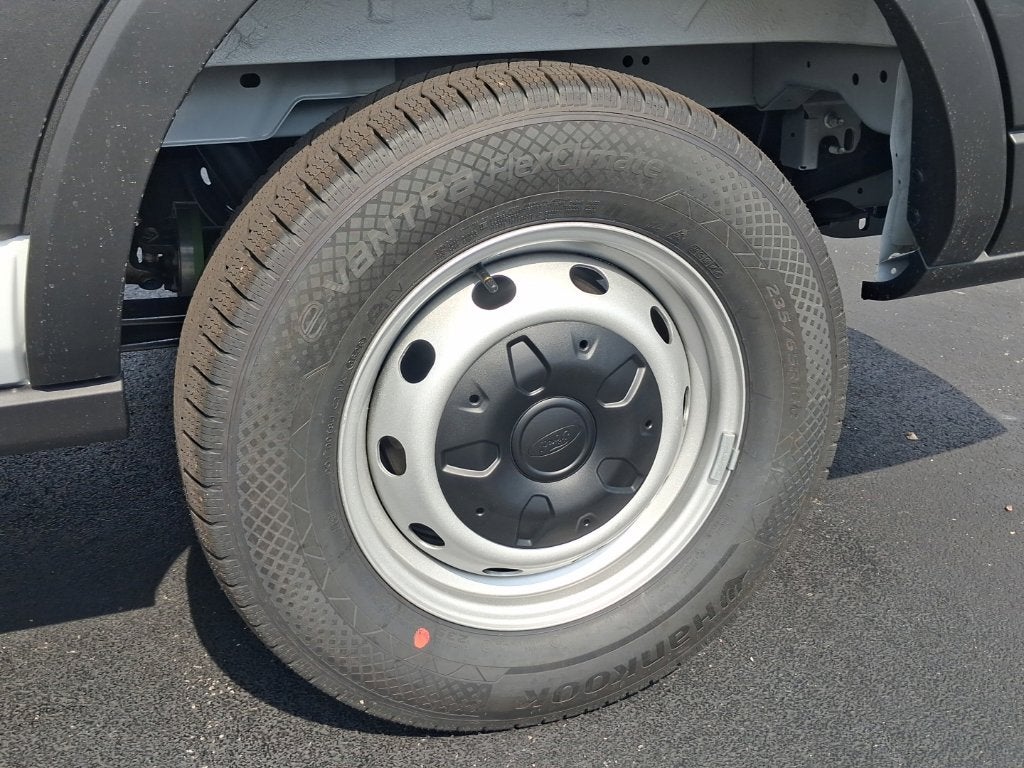 2027 Ford Transit-250 Base