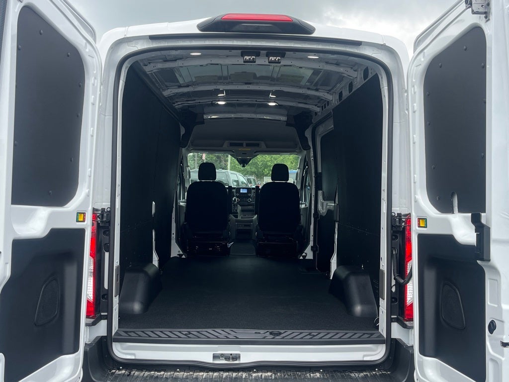 2025 Ford Transit Commercial Cargo Van