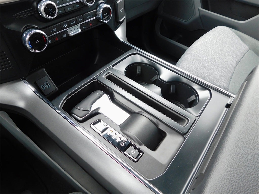 2023 Ford F-150 Lightning XLT