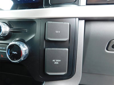 2023 Ford F-150 Lightning XLT