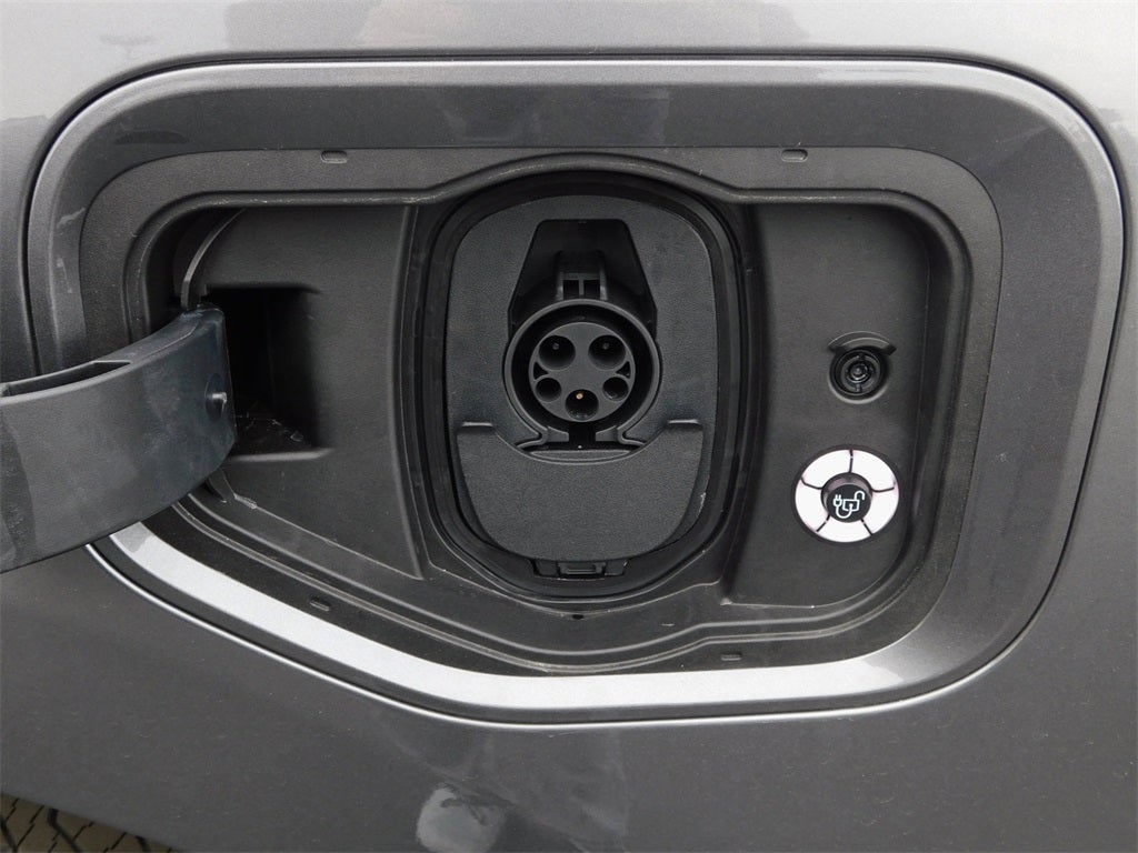 2023 Ford F-150 Lightning XLT