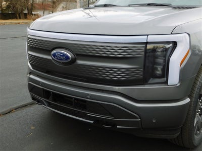2023 Ford F-150 Lightning XLT