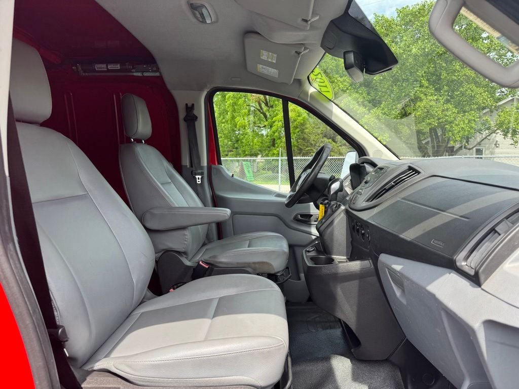 2017 Ford Transit-150 Base