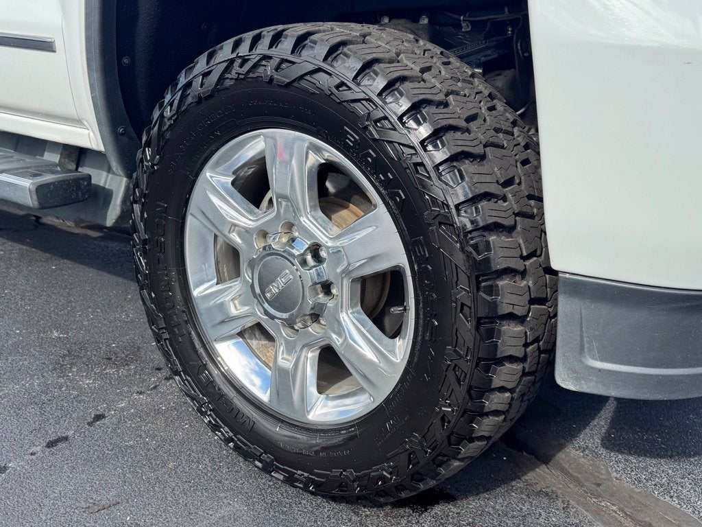 2017 GMC Sierra 2500HD Denali