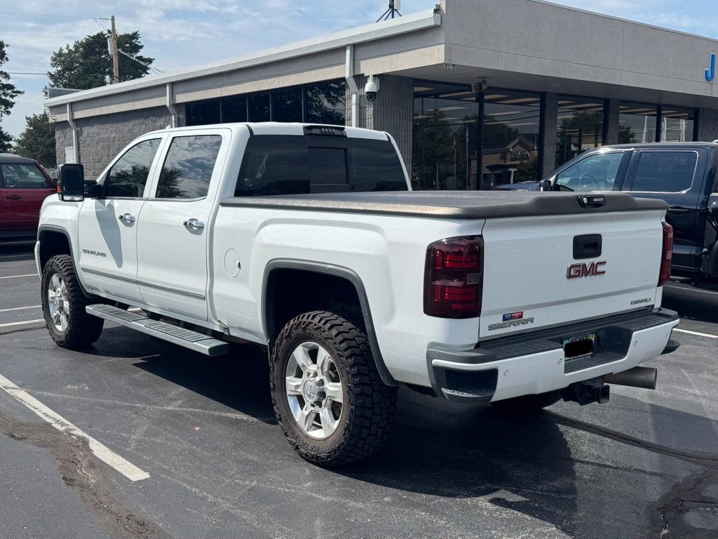 2017 GMC Sierra 2500HD Denali
