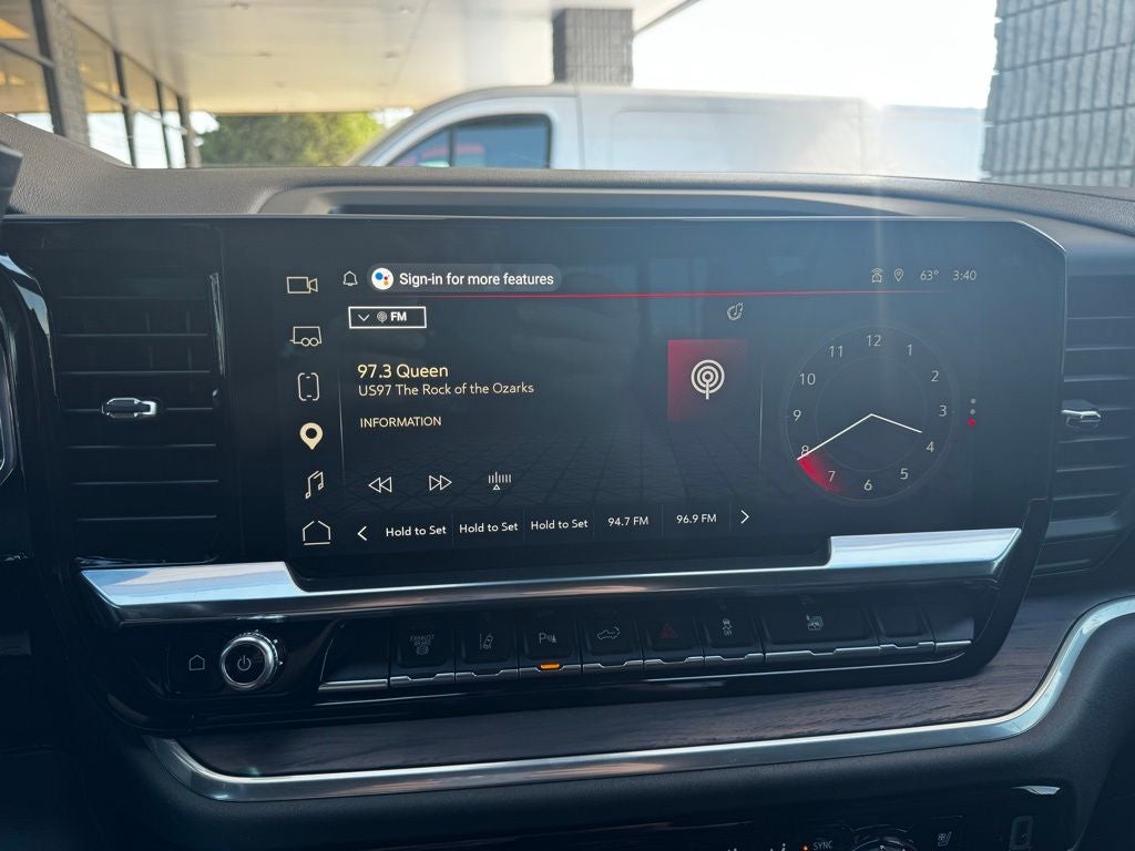 2025 GMC Sierra 3500HD SLT