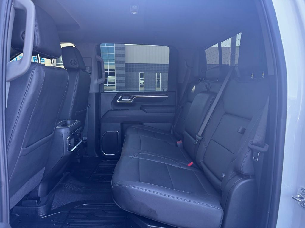 2025 GMC Sierra 3500HD SLT