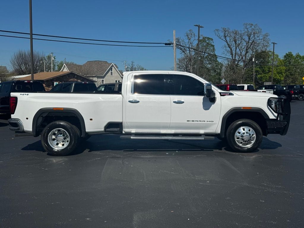 2025 GMC Sierra 3500HD SLT