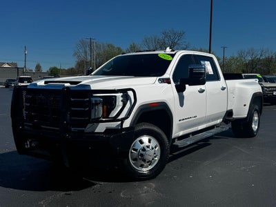 2025 GMC Sierra 3500HD SLT