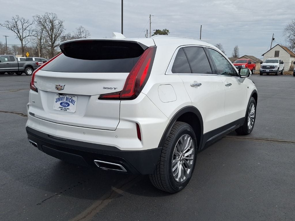 2024 Cadillac XT4 Premium Luxury