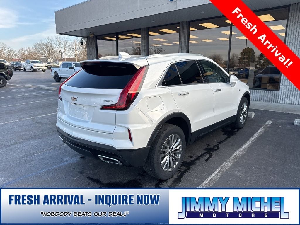 2024 Cadillac XT4 Premium Luxury