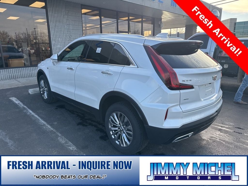 2024 Cadillac XT4 Premium Luxury