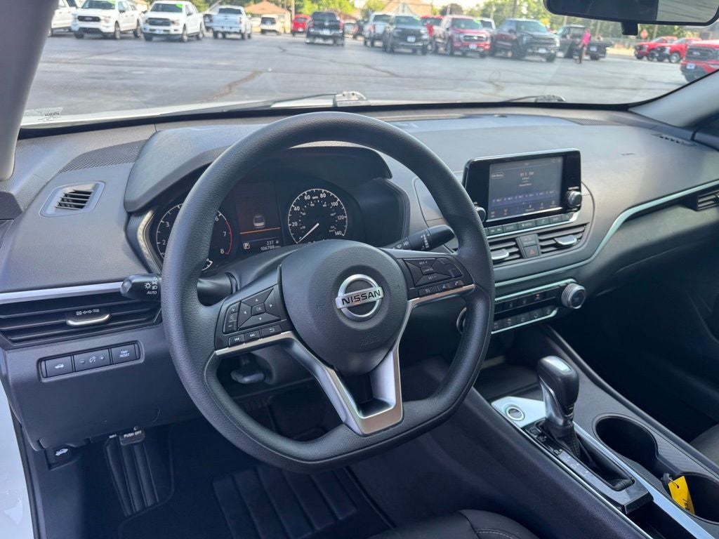 2022 Nissan Altima 2.5 S