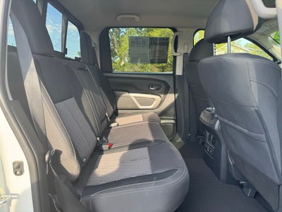 2024 Nissan Titan XD SV