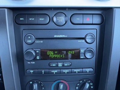 2007 Ford Mustang GT Deluxe