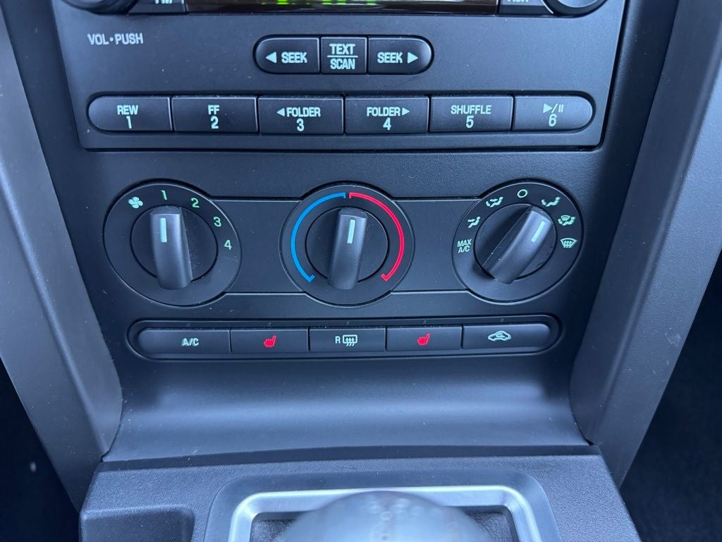 2007 Ford Mustang GT Deluxe