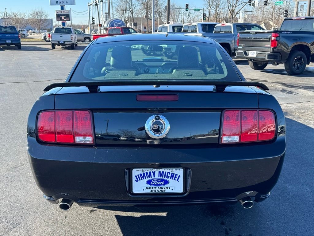 2007 Ford Mustang GT Deluxe